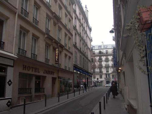 Hotel Jarry Confort Parijs Buitenkant foto